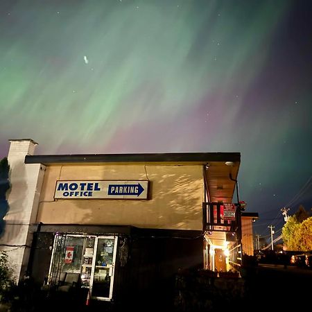 Holiday House Motel Ледісміт Екстер'єр фото
